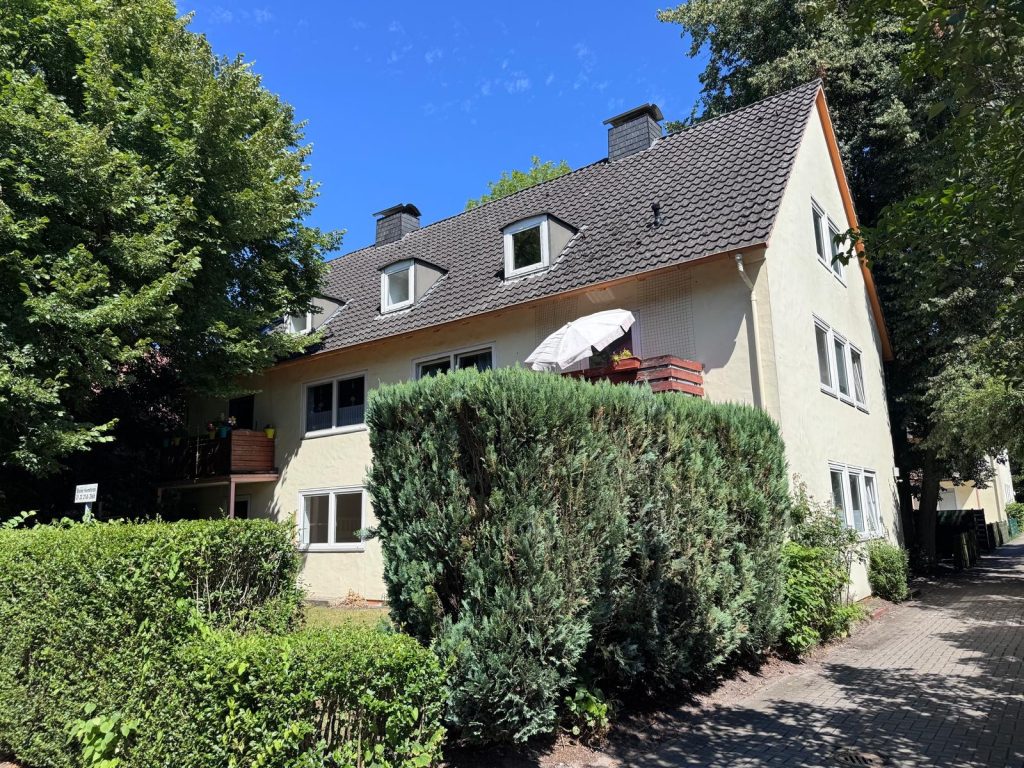 Immobilienangebot - Oldenburg - Wohnen - Kapitalanleger aufgepasst! Vermietete 3-Zimmer-Wohnung mit Balkon und Keller in Osternburg!