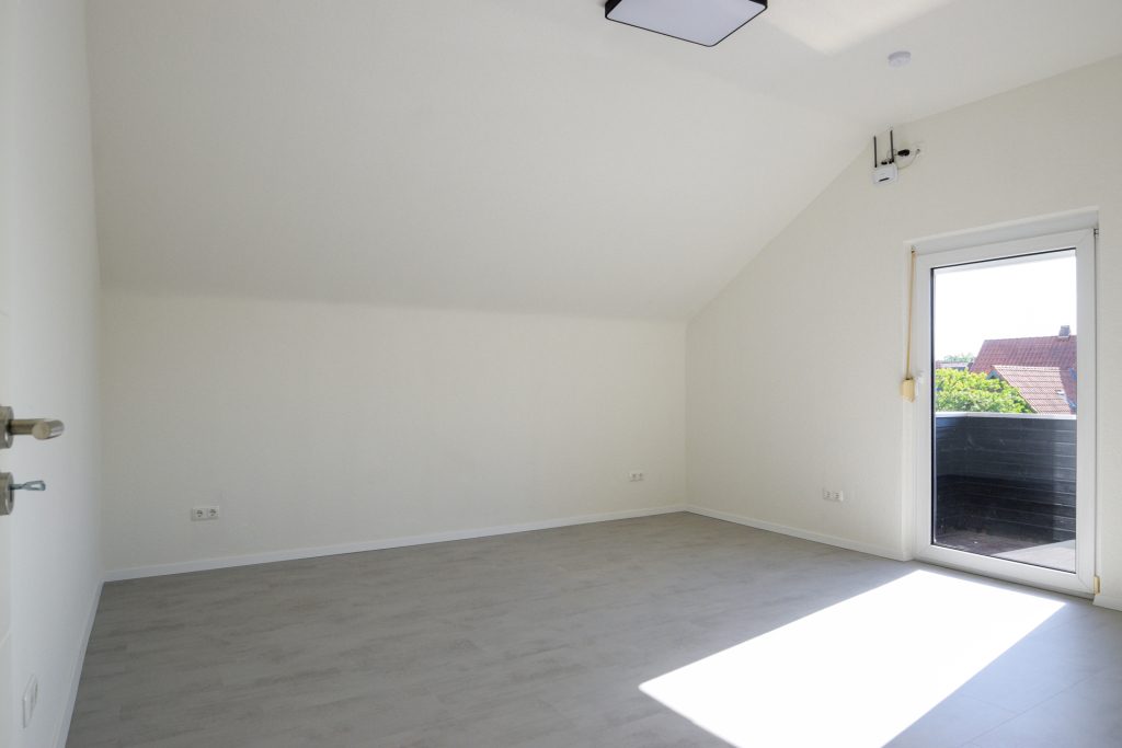 Immobilienangebot - Oldenburg - Wohnen - Erstbezug nach Renovierung – moderne 4er-WG in einem freistehenden Einfamilienhaus – Inklusivmiete!