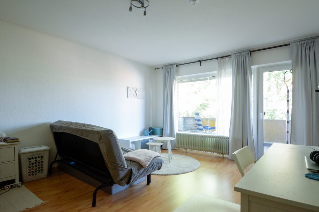Immobilienangebot - Oldenburg - Wohnen - Helle 1-Zimmer-Wohnung in Uni-Nähe mit großzügigem Balkon