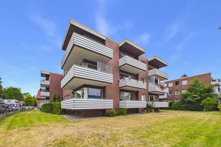 Immobilienangebot - Oldenburg - Wohnen - Renovierte 3-Zimmer-Wohnung mit großzügigem Balkon in Oldenburg-Osternburg