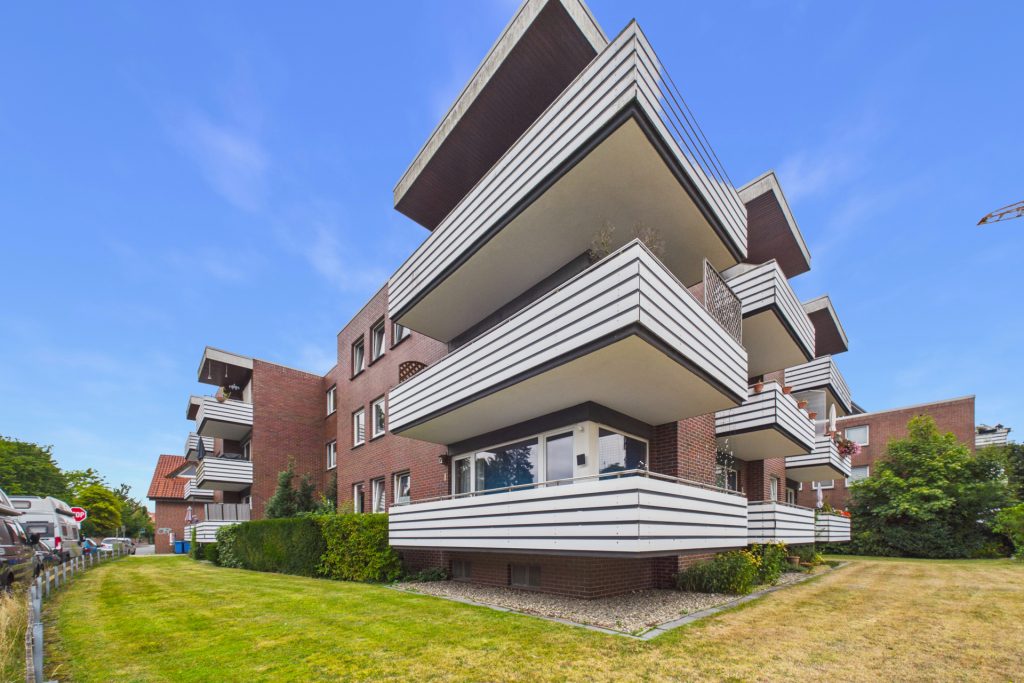 Immobilienangebot - Oldenburg - Wohnen - Renovierte 3-Zimmer-Wohnung mit großzügigem Balkon in Oldenburg-Osternburg