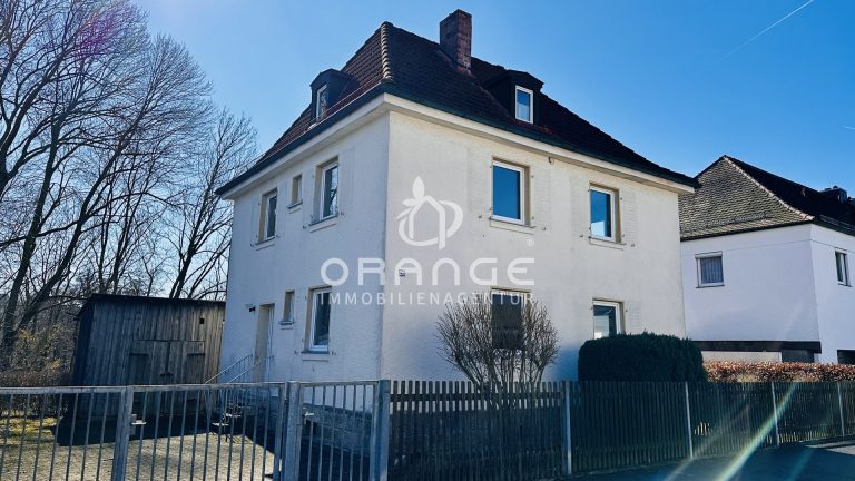 Immobilienangebot - Bayreuth - Alle - TOP LAGE! EINFAMILIELNHAUS FÜR HANDWERKER - KEIN DENKMALSCHUTZ