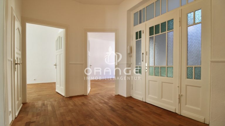Immobilienangebot - Essen / Rüttenscheid - Alle - GELEGENHEIT – 2-ZIMMER-ALTBAUWOHNUNG IN BEGEHRTER LAGE NÄHE „RÜ“