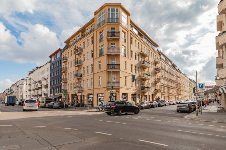 Immobilienangebot - Berlin - Alle - ATTRAKTIVER LADEN MIT IN GUTER LAUFLAGE