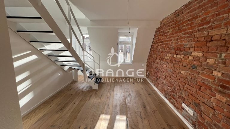Immobilienangebot - Nürnberg - Alle - ERSTBEZUG - CHARMANTE MAISONETTE-WOHNUNG MIT EINBAUKÜCHE & 75QM GRUNDFLÄCHE