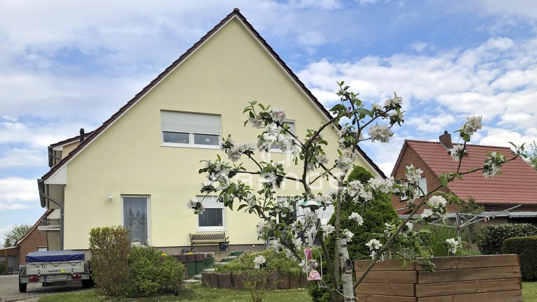 Immobilienangebot - Parchim - Alle - MEHRFAMILIENHAUS MIT GROSSEM GARTEN IN BESTER LAGE