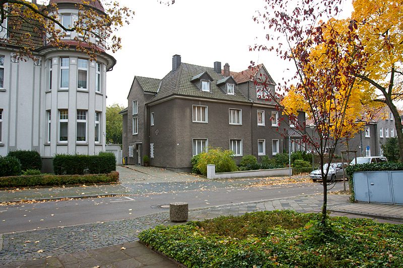 Aussenansicht Immobilienangebot - Gelsenkirchen / Buer - Alle - Dreifamilienhaus in Citylage von Gelsenkirchen-Buer!