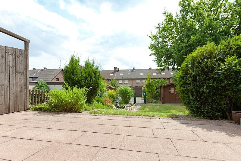 Immobilienangebot - Gelsenkirchen - Alle - Hier dürfen Sie schwach werden: 1 Haus für 2 Familien!