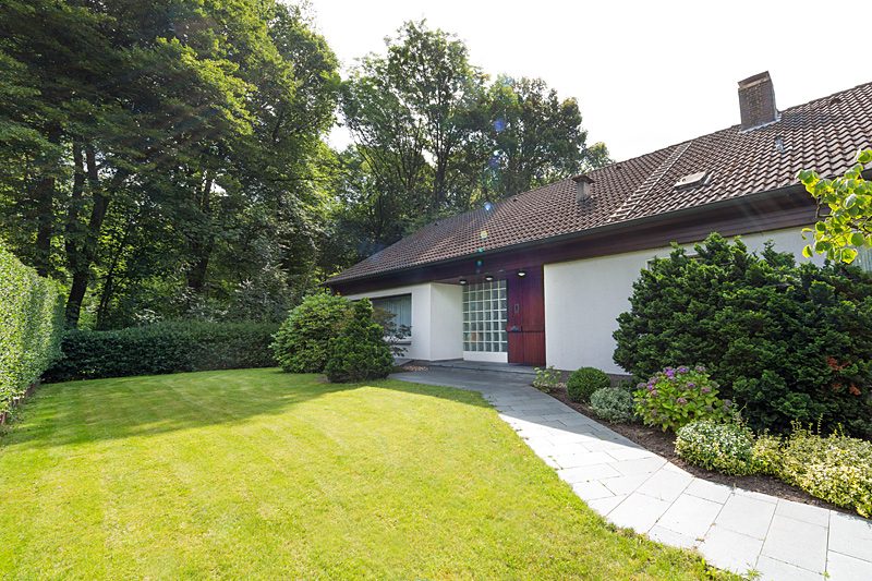 Immobilienangebot - Gladbeck - Häuser - Bungalow in ruhiger Waldlage in Gladbeck Rentfort!