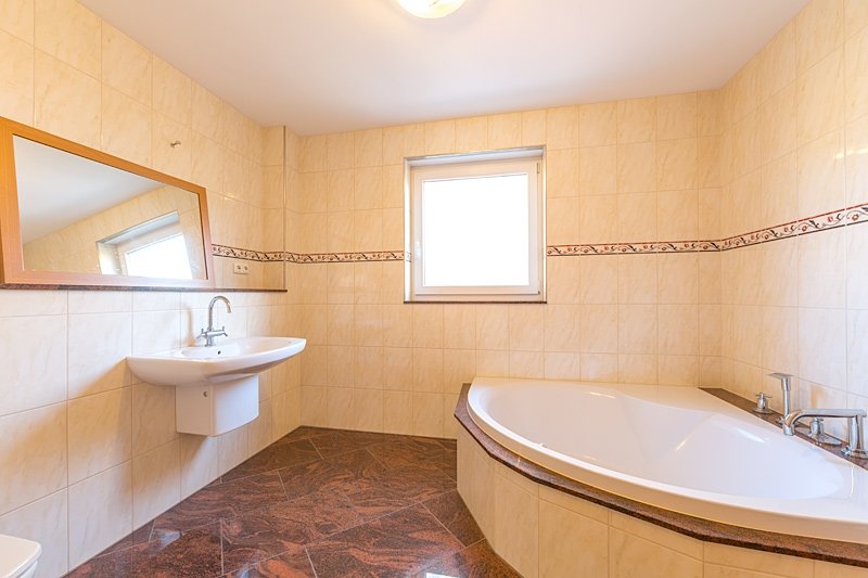 Immobilienangebot - Gelsenkirchen - Alle - Hier wartet die perfekte Doppelhaushälfte auf Sie in Schaffrath!