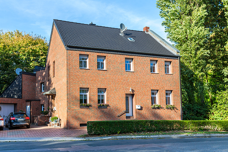 Immobilienangebot - Gelsenkirchen - Alle - Für Familien die viel Freiraum für ihr Hobby benötigen!