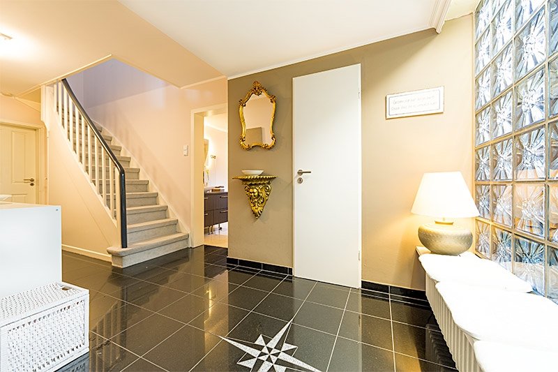 Immobilienangebot - Gelsenkirchen - Alle - Das Dornröschenhaus! Teilmodernisiertes Einfamilienhaus!