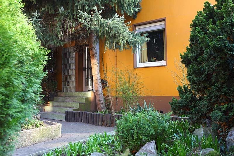 Immobilienangebot - Gelsenkirchen - Alle - Mehrfamilienhaus mit kleinem Einfamilienhaus in ruhiger Lage!