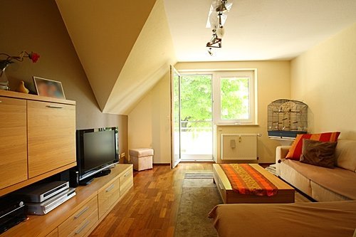 Immobilienangebot - Gelsenkirchen - Alle - Gemütliche Dachgeschosswohnung in ruhiger Lage!