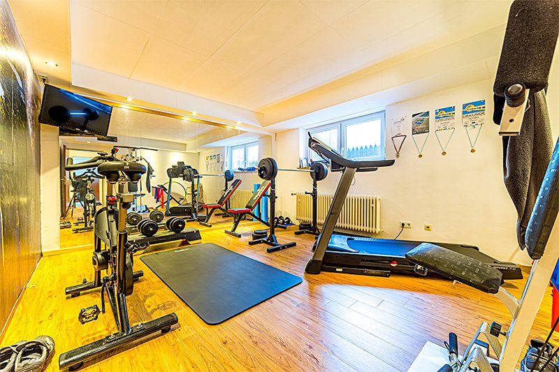 Immobilienangebot - Gelsenkirchen - Alle - Wohlfühlen pur: Modernisierte Erdgeschosswohnung mit Gartenoase in Buer!