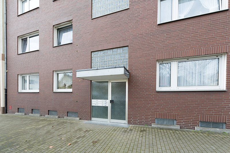Immobilienangebot - Gelsenkirchen - Alle - Geräumige, komplett renovierte Mietwohnung mit Balkon!