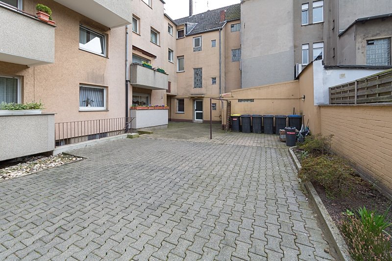 Immobilienangebot - Gelsenkirchen - Alle - Geräumige, komplett renovierte Mietwohnung mit Balkon!