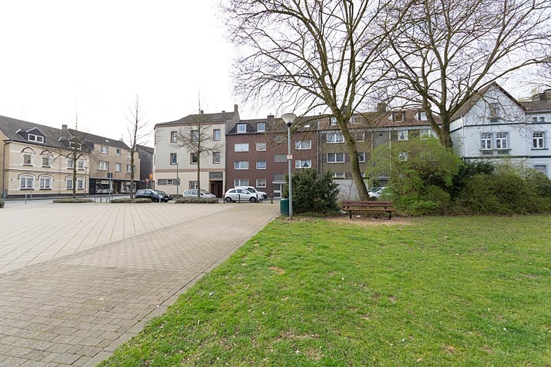Immobilienangebot - Gelsenkirchen - Alle - Geräumige, komplett renovierte Mietwohnung mit Balkon!