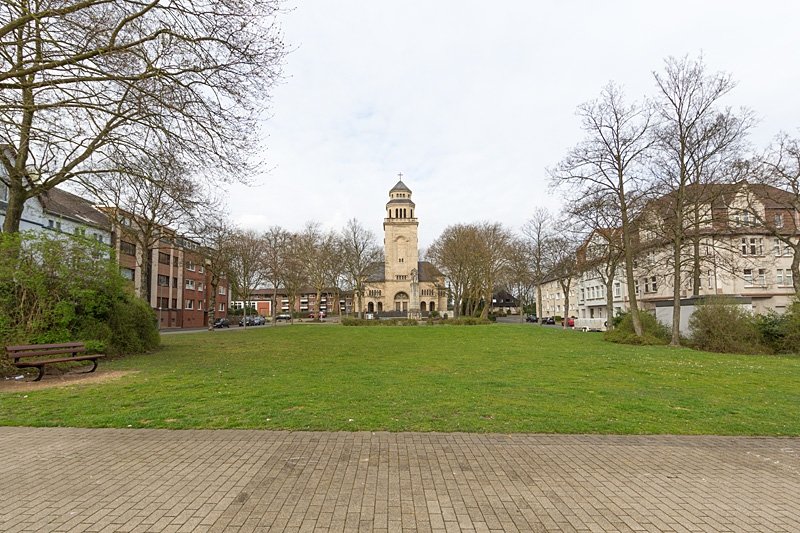 Immobilienangebot - Gelsenkirchen - Alle - Geräumige, komplett renovierte Mietwohnung mit Balkon!