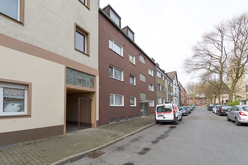 Immobilienangebot - Gelsenkirchen - Alle - Geräumige, komplett renovierte Mietwohnung mit Balkon!