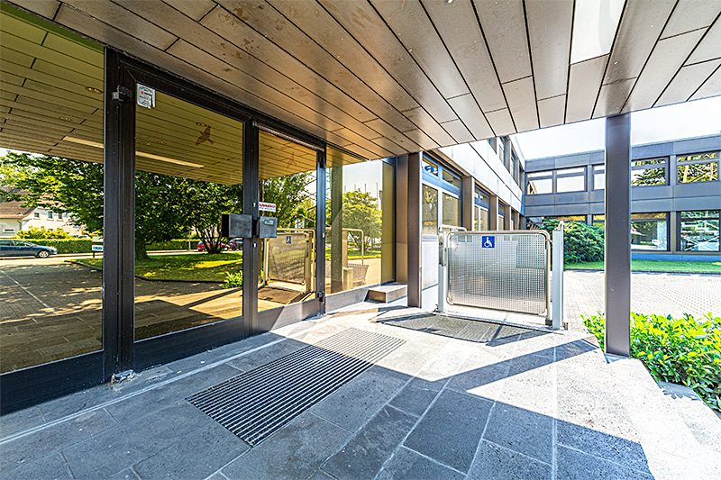 Immobilienangebot - Gelsenkirchen - Alle - Komplettes Bürogebäude in verkehrsgüstiger Lage von Gelsenkirchen!