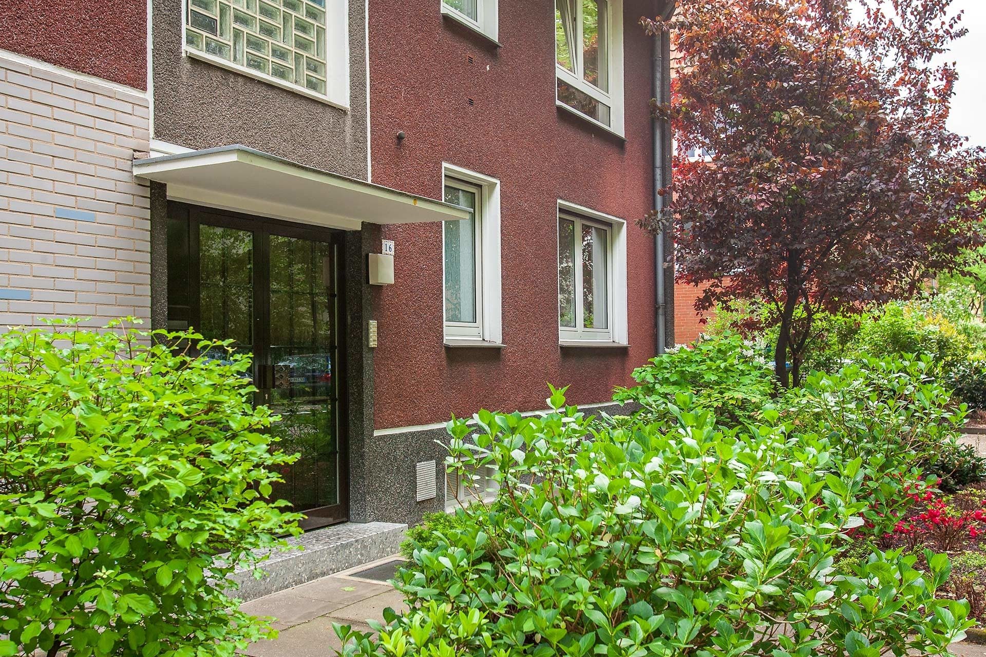 Immobilienangebot - Gelsenkirchen - Alle - Schöne, frisch renovierte Dachgeschosswohnung in Heßler!