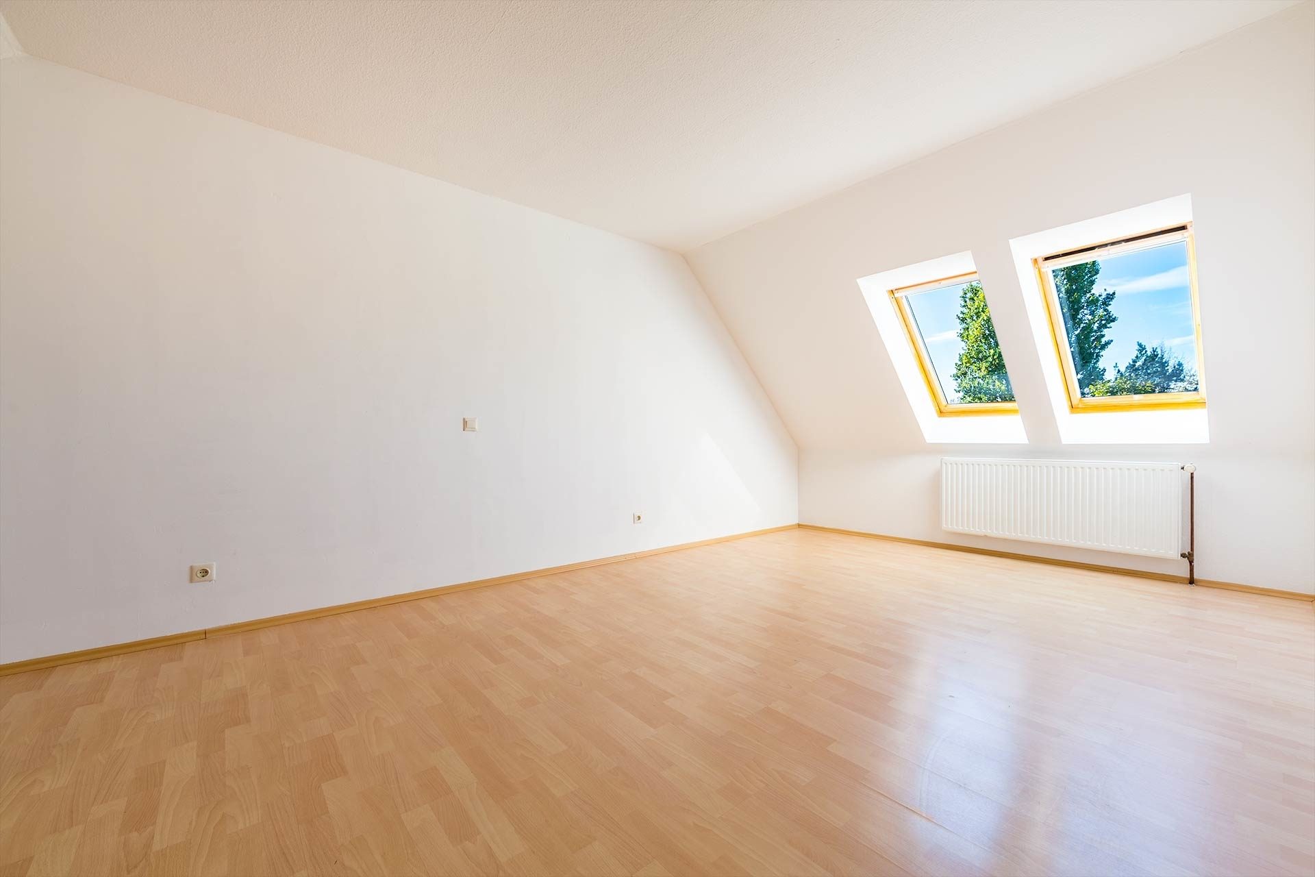 Immobilienangebot - Gelsenkirchen - Alle - Schöne Maisonette-Wohnung mit großer Terrasse! – www.HUNDT.IM