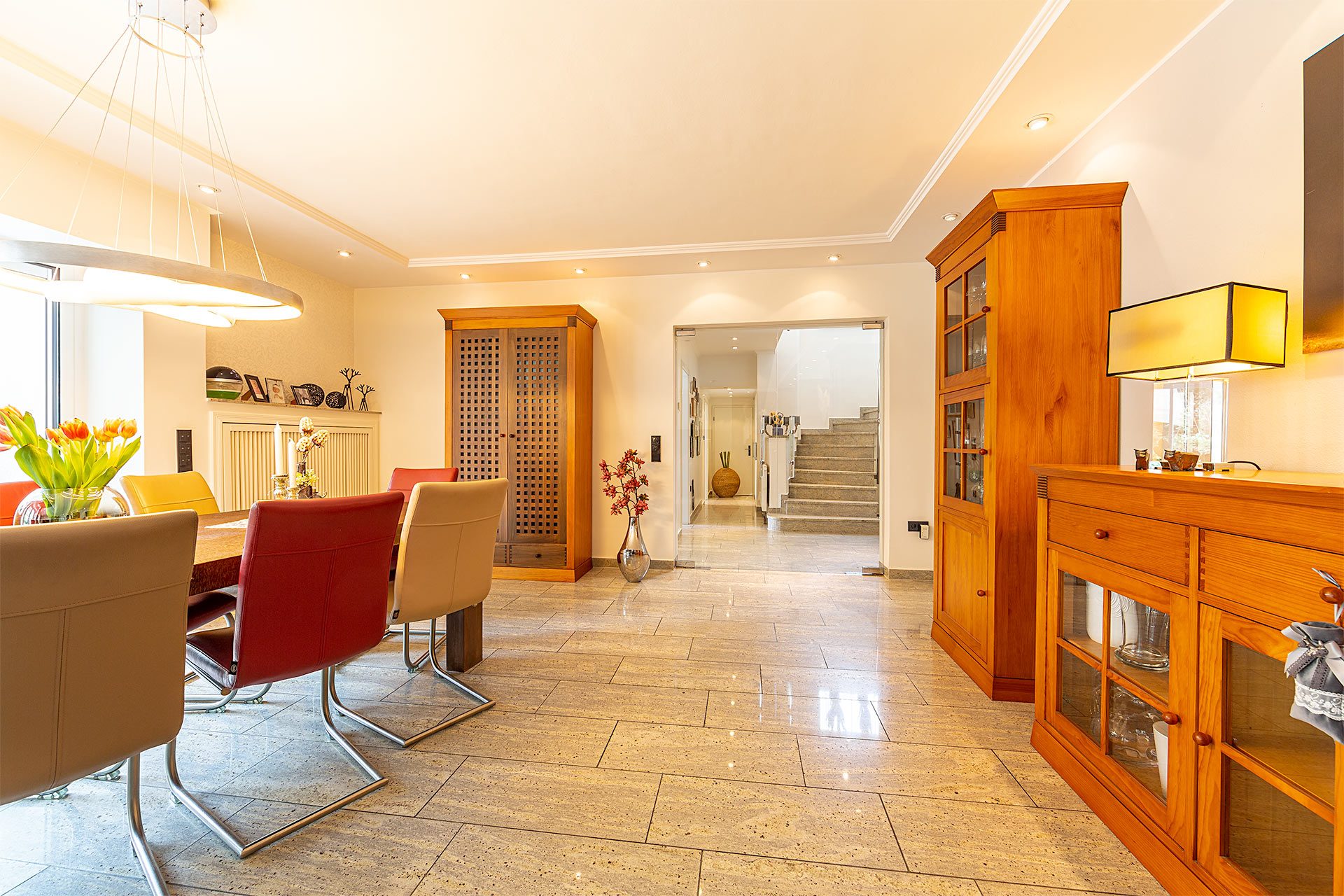 Immobilienangebot - Gelsenkirchen - Alle - Repräsentativ, stilvoll und viele Extras – in Gelsenkirchen-Buer!