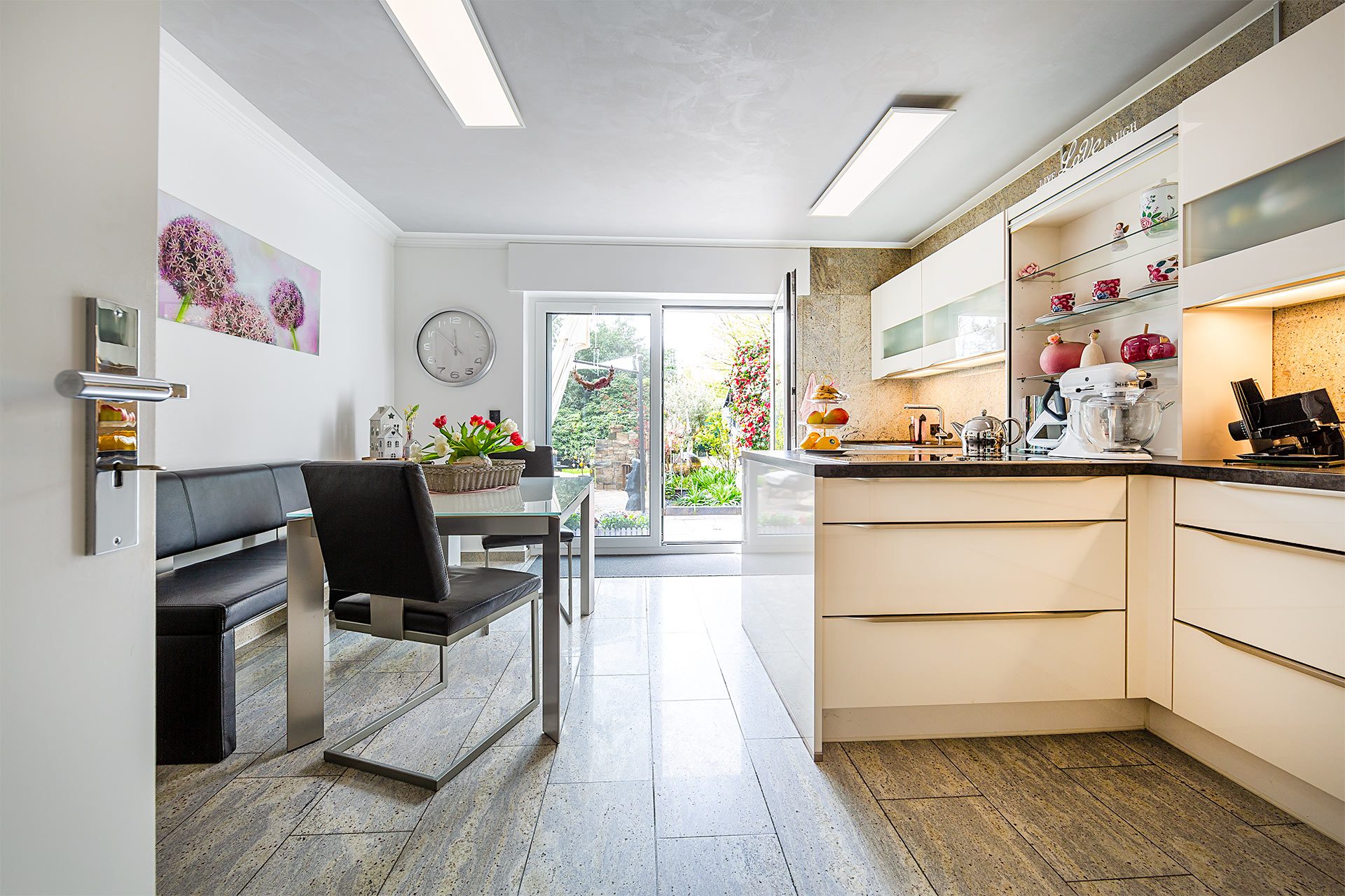 Immobilienangebot - Gelsenkirchen - Alle - Repräsentativ, stilvoll und viele Extras – in Gelsenkirchen-Buer!