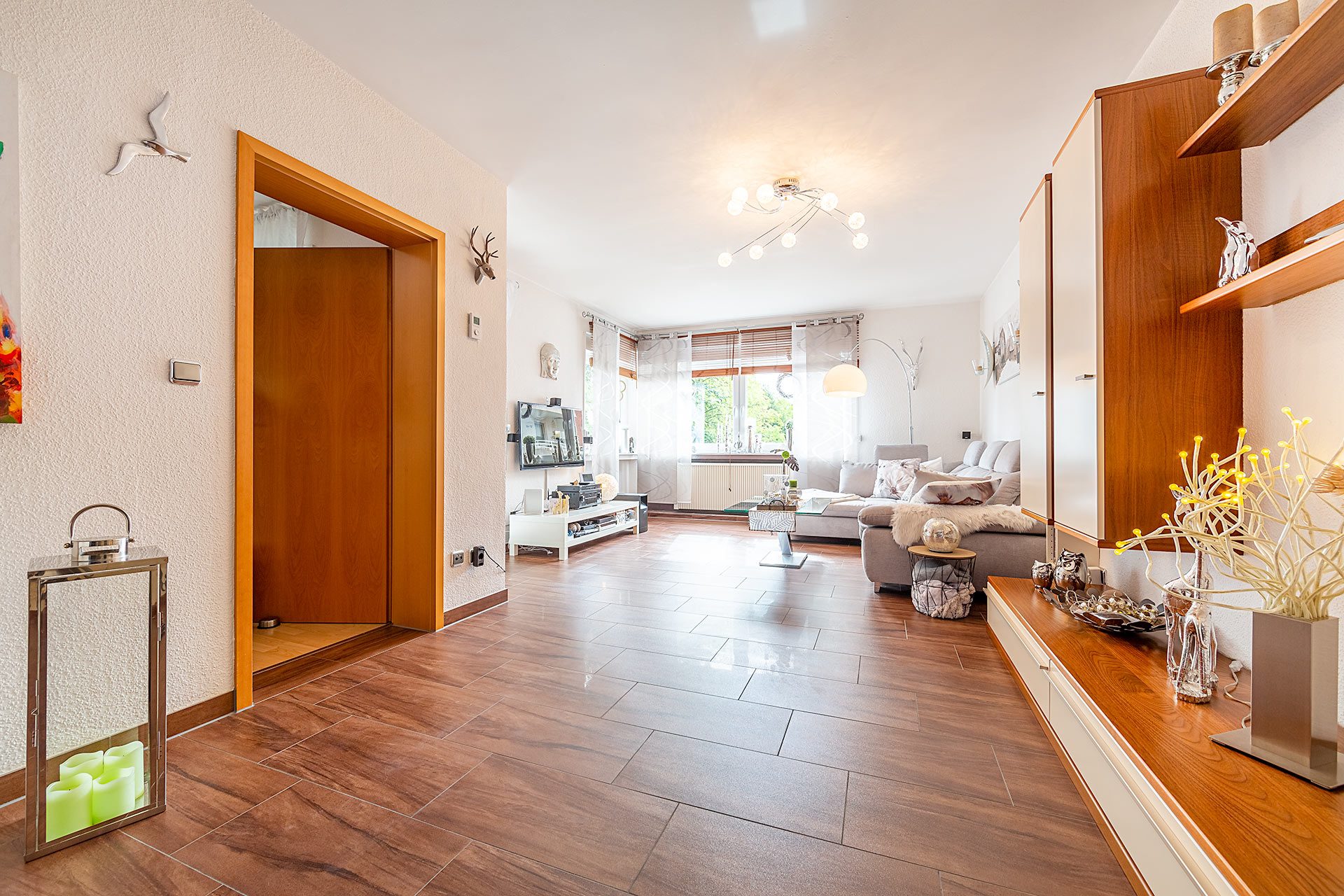 Immobilienangebot - Gelsenkirchen - Wohnungen - Modernisierte Eigentumswohnung mit Loggia in Gelsenkirchen Bulmke Hüllen!