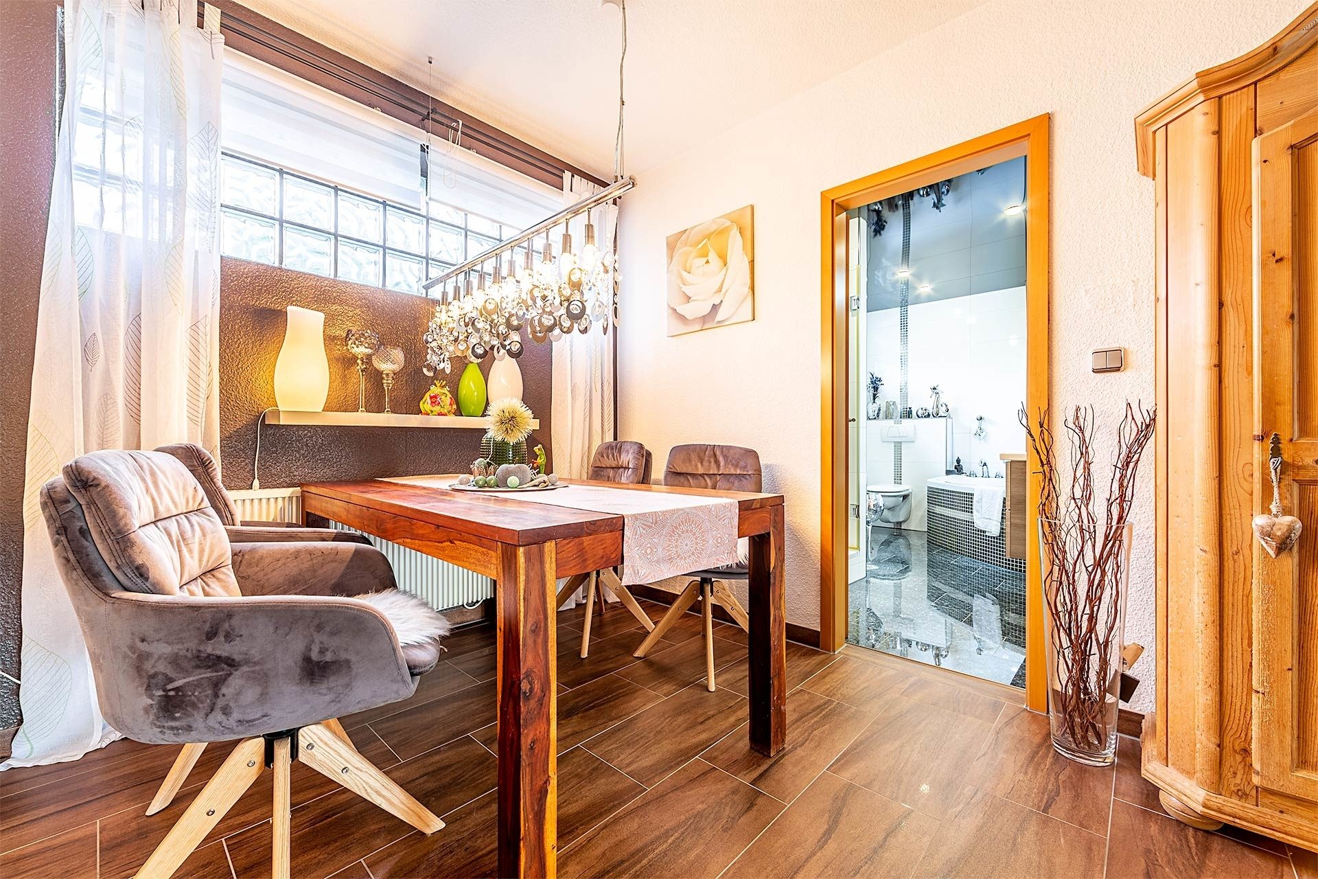 Immobilienangebot - Gelsenkirchen - Wohnungen - Modernisierte Eigentumswohnung mit Loggia in Gelsenkirchen Bulmke Hüllen!
