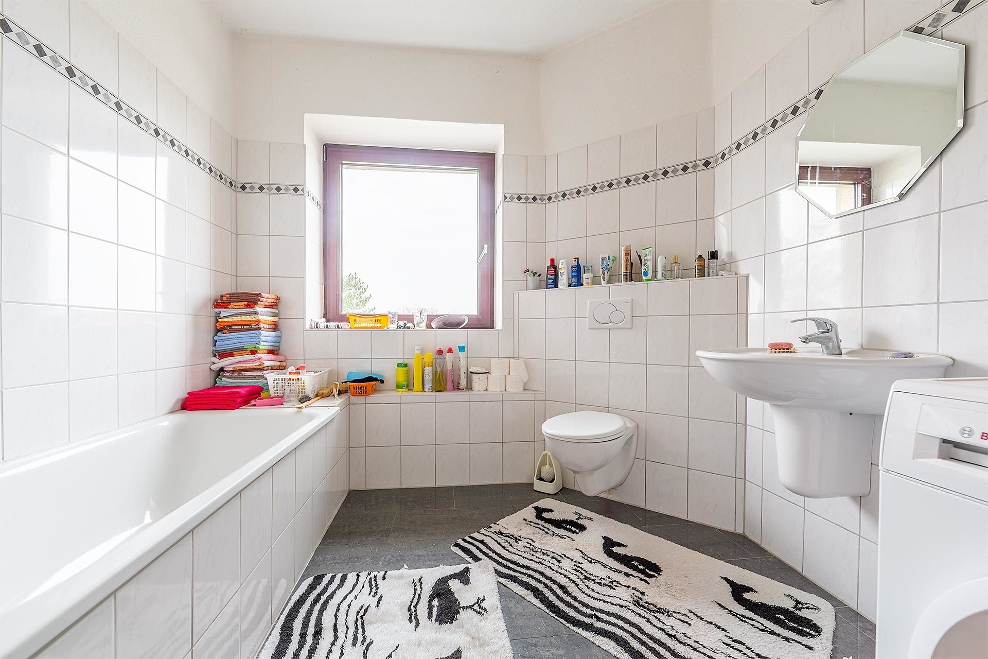 Immobilienangebot - Gelsenkirchen - Alle - Wohn- und Geschäftshaus mit langjährigen Mietern in Gelsenkirchen-Hassel