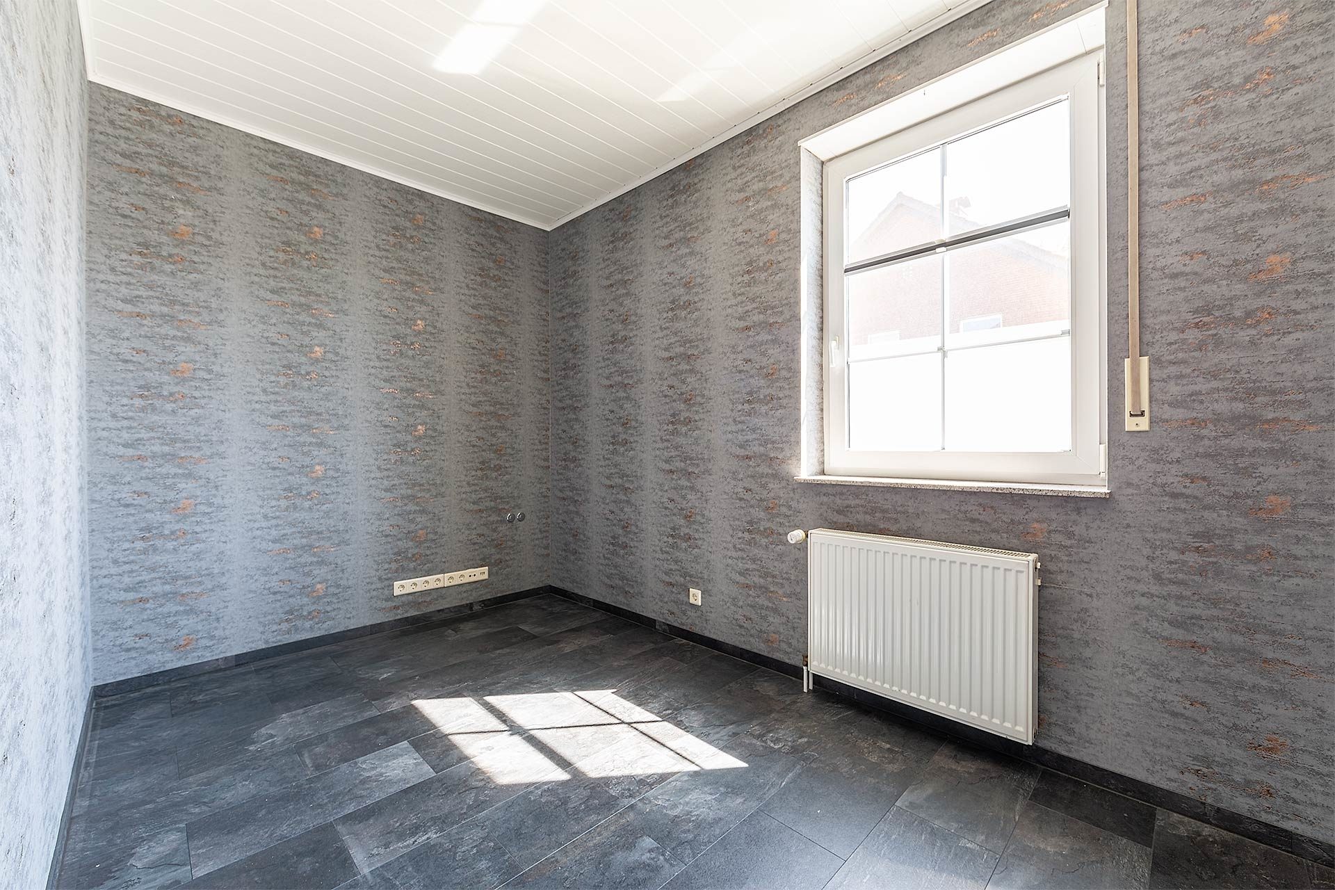 Immobilienangebot - Recklinghausen - Häuser - Harmonie von Innen und Außen: Modernes Zweifamilienhaus mit 2 Terrassen und Garten!