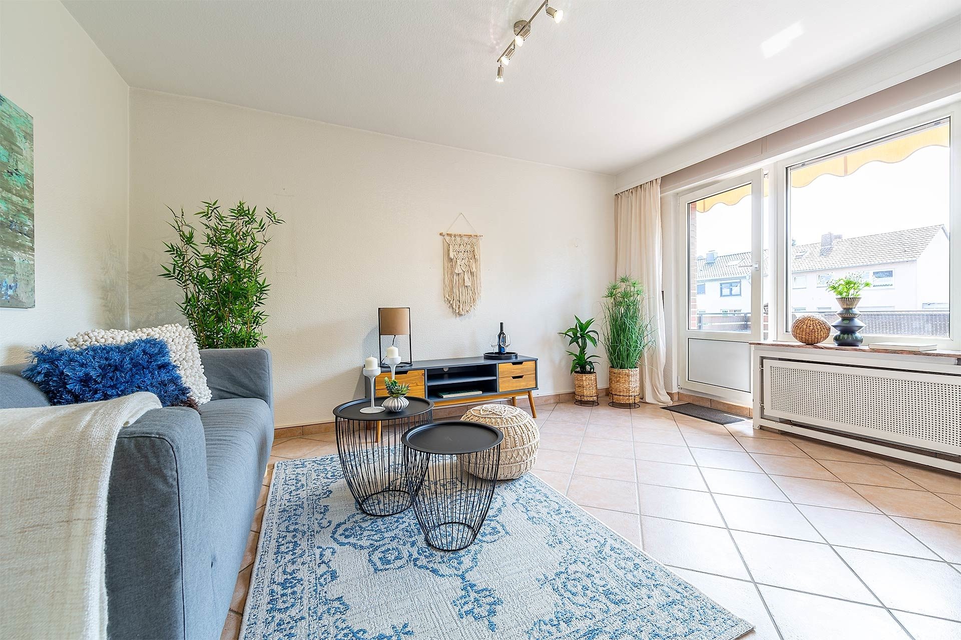 Immobilienangebot - Gelsenkirchen - Häuser - Ihr Wohlfühlort: Gemütlich, mit zwei Garagen & großer Terrasse! – www.HUNDT.IM