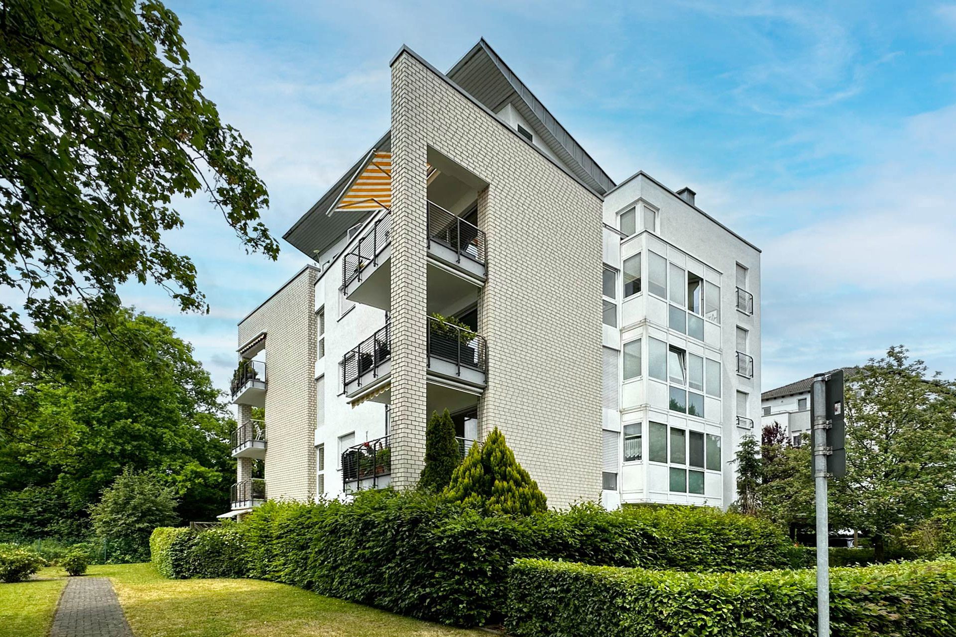 Immobilienangebot - Gelsenkirchen-Buer - Wohnungen - Am Goldberg: Ein Zuhause mit Flair in Gelsenkirchen-Buer erwartet Sie! – www.HUNDT.IM