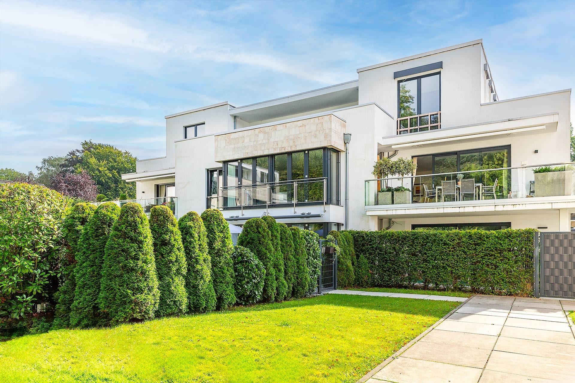 Immobilienangebot - Gelsenkirchen - Wohnungen - Exklusives Wohnen mit Blick in den Schlosspark!