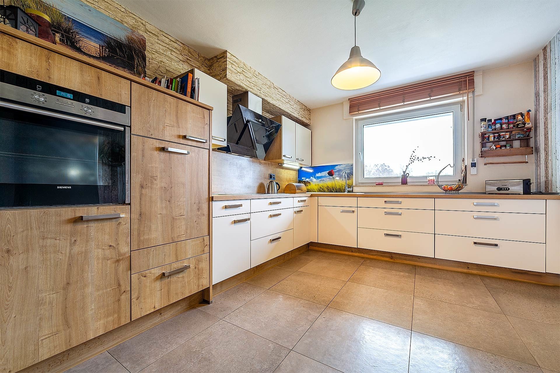 Immobilienangebot - Gelsenkirchen - Wohnungen - Schlüssel zum Glück: Stilvoll renovierte Wohnung im Herzen von Resse! – www.HUNDT.IM