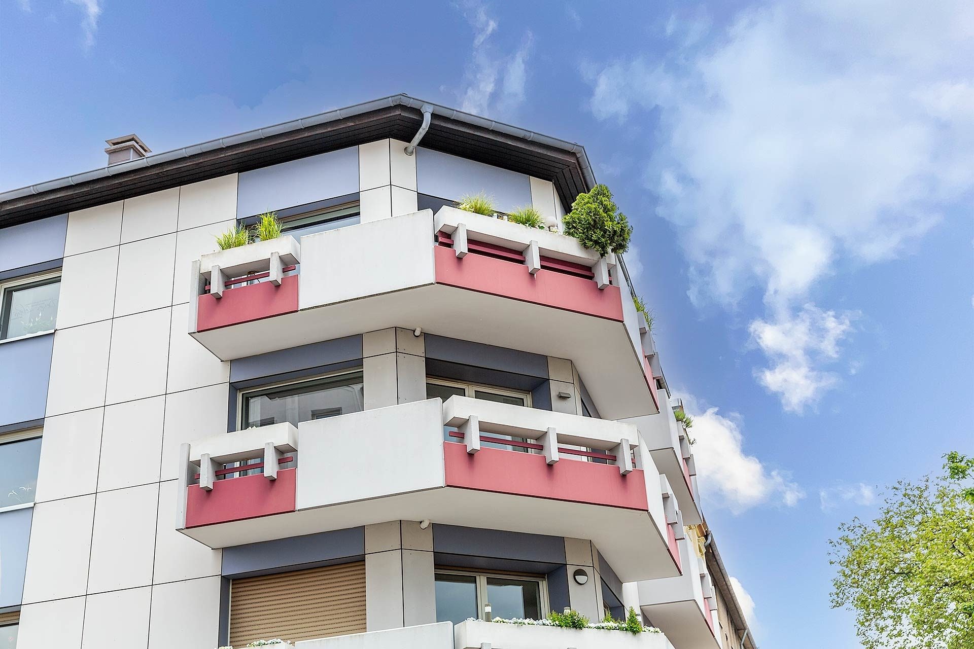Immobilienangebot - Gelsenkirchen - Wohnungen - Wohnen in Gelsenkirchen-Schalke: 4-Zimmer-Wohnung mit zwei Balkonen!