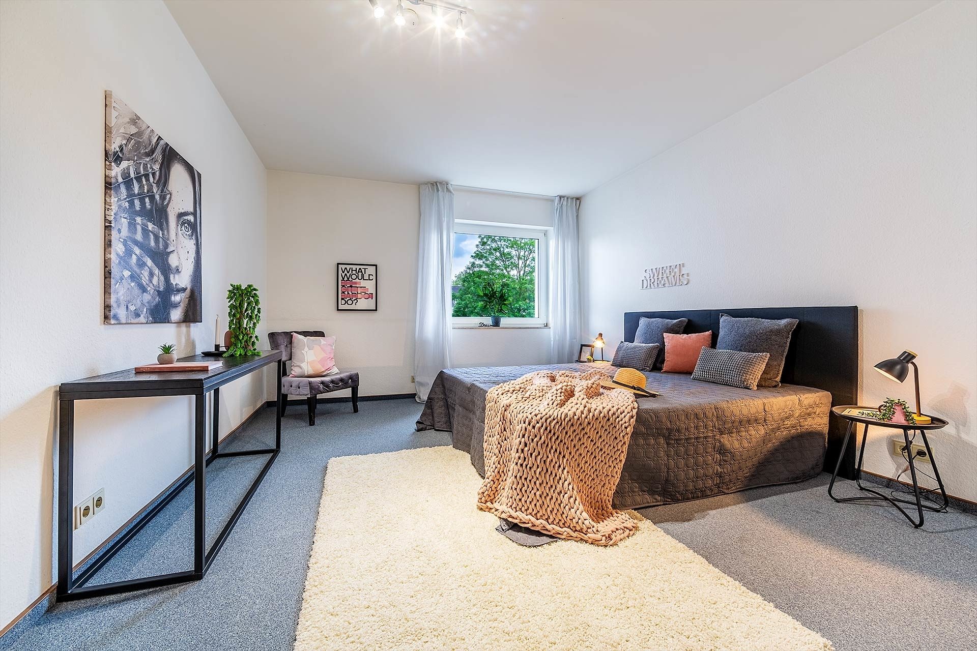 Immobilienangebot - Gelsenkirchen - Wohnungen - Wohnen in Gelsenkirchen-Schalke: 4-Zimmer-Wohnung mit zwei Balkonen!
