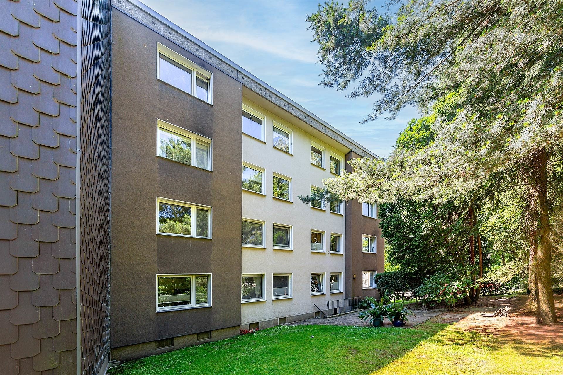 Immobilienangebot - Gladbeck - Alle - Vollvermietetes 8-Familienhaus in Gladbeck-Rentfort-Nord!