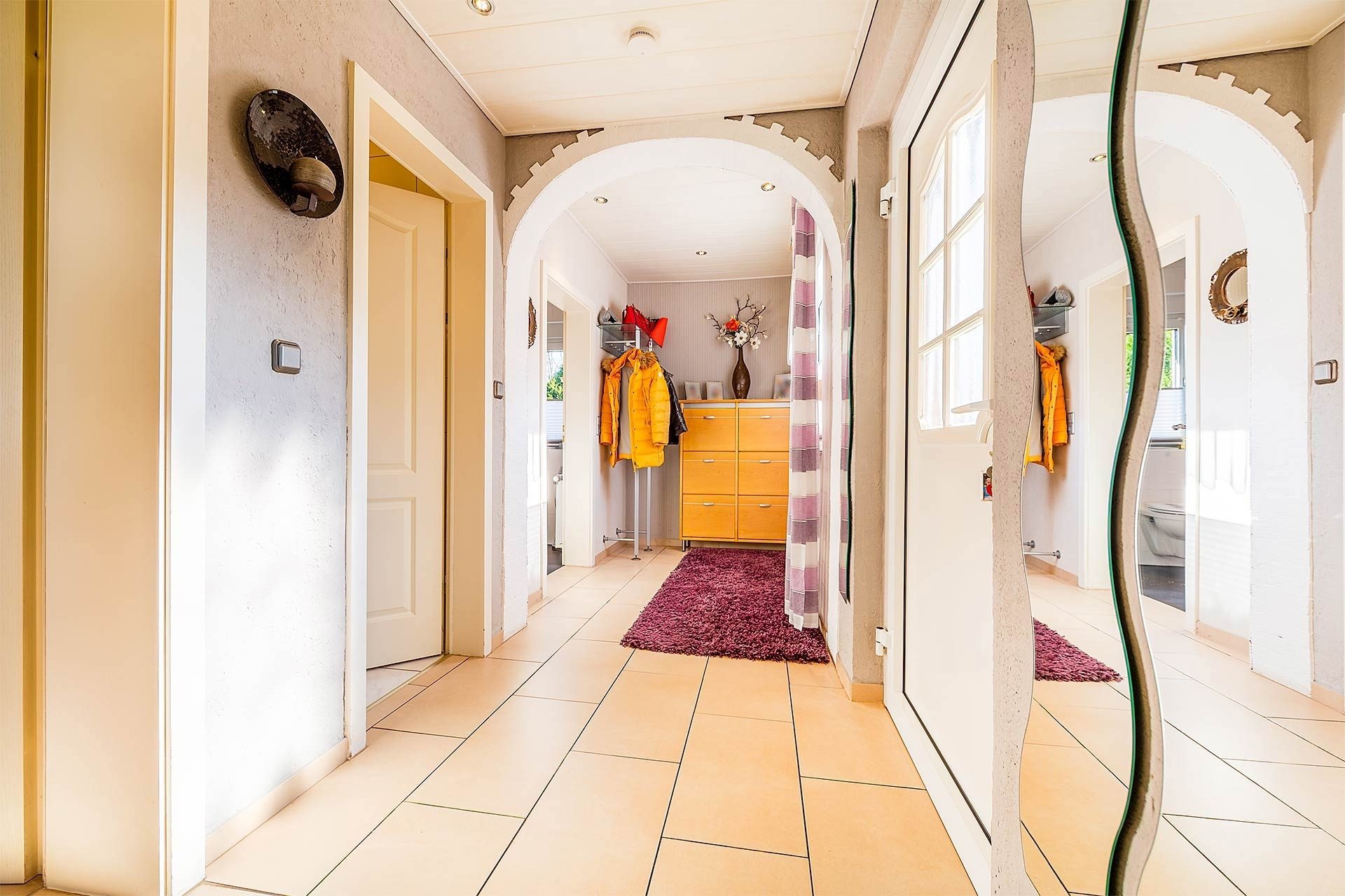 Immobilienangebot - Gelsenkirchen - Häuser - Seltene Gelegenheit – Freistehendes Einfamilienhaus mit flexiblem Wohnkonzept! – www.HUNDT.IM