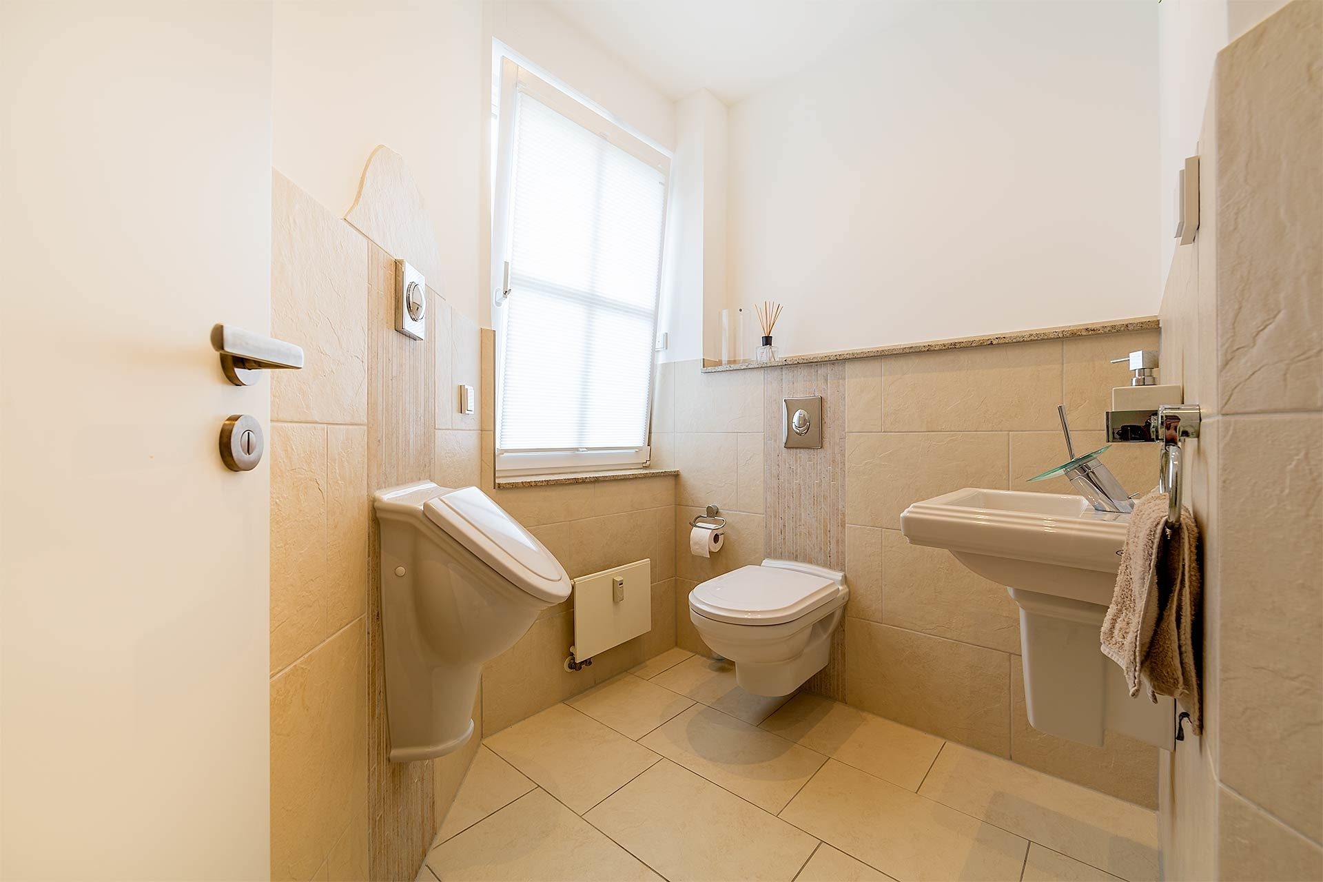 Immobilienangebot - Gelsenkirchen - Häuser - Wohn- und Geschäftshaus mit exklusiver Eigentümerwohnung in Gelsenkirchen-Resse