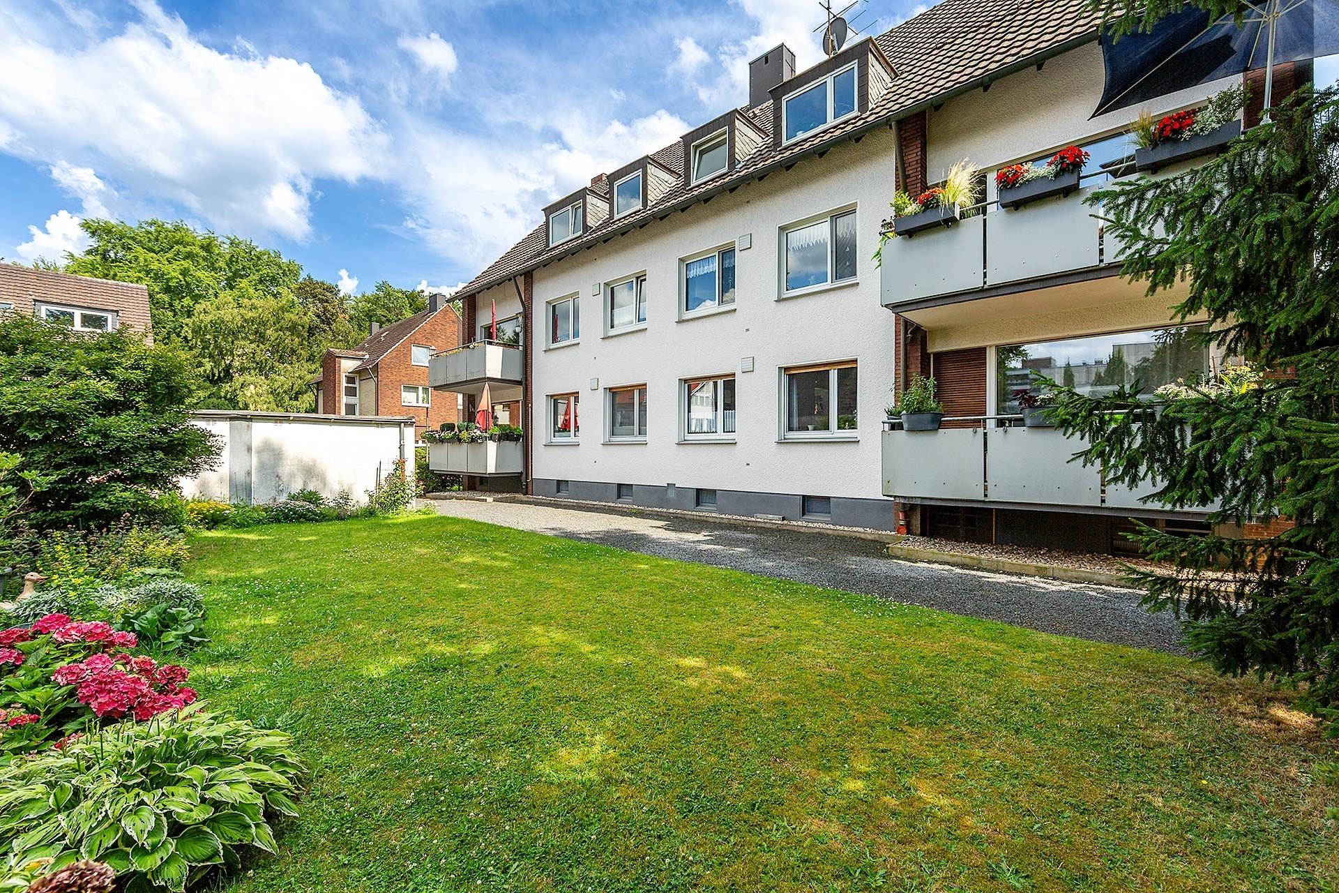 Immobilienangebot - Gelsenkirchen / Buer - Alle - Vollvermietetes Mehrfamilienhaus im Herzen von Buer!