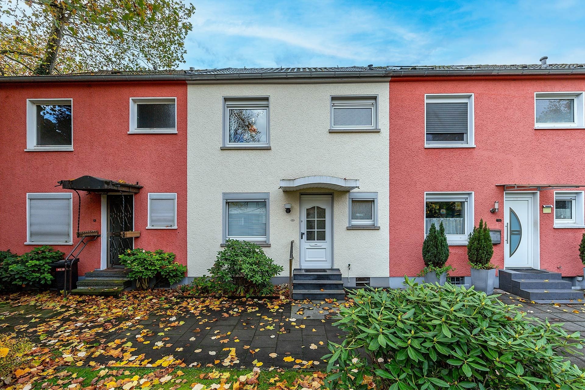 Immobilienangebot - Gelsenkirchen - Häuser - Gemütliches Reihenhaus für die kleine Familie in Schalke! – HUNDT.IM