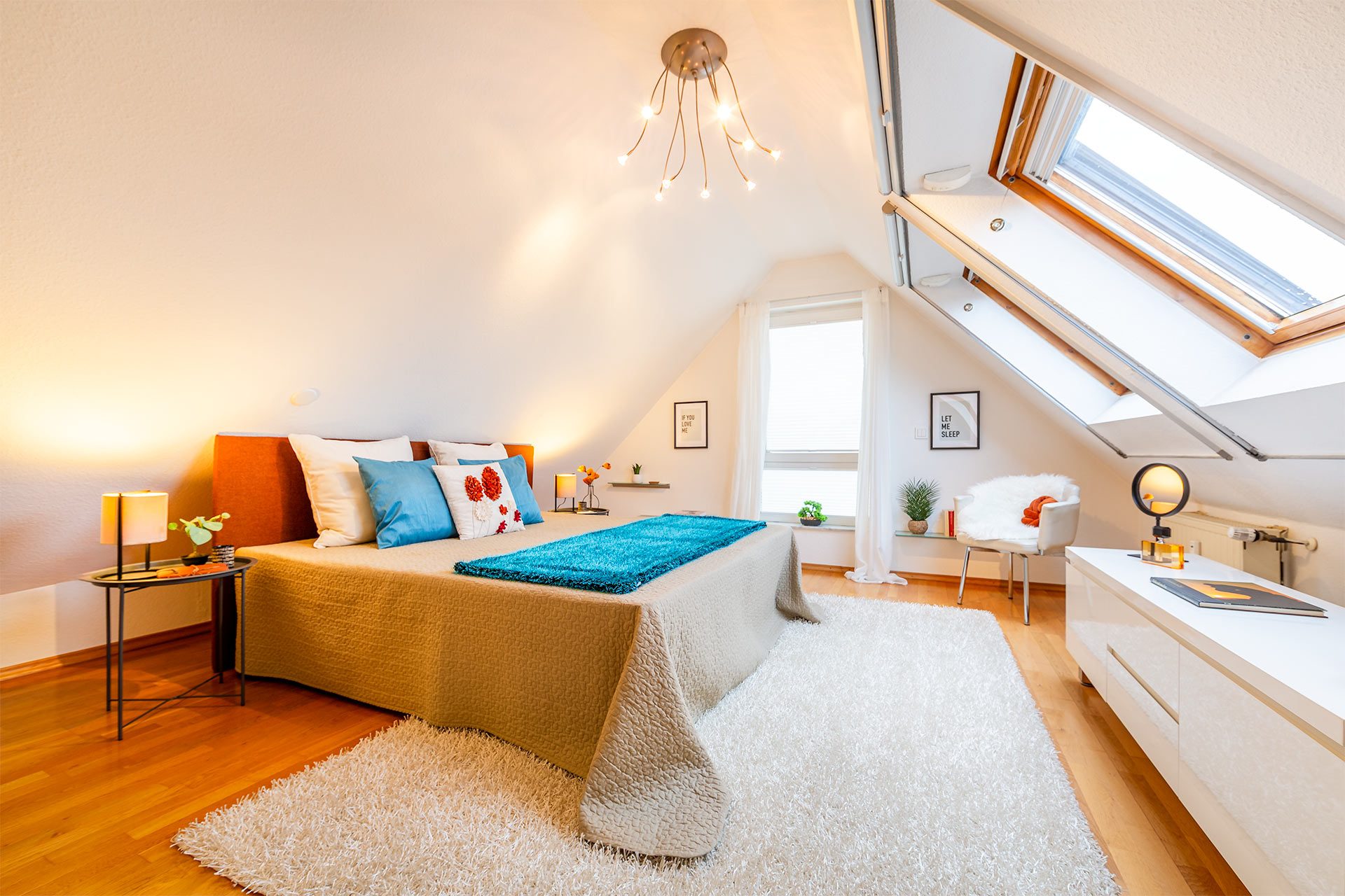 Immobilienangebot - Gelsenkirchen - Wohnungen - Raum, Licht und Atmosphäre – großzügige Maisonette mit eigener Dachloggia! – HUNDT.IM