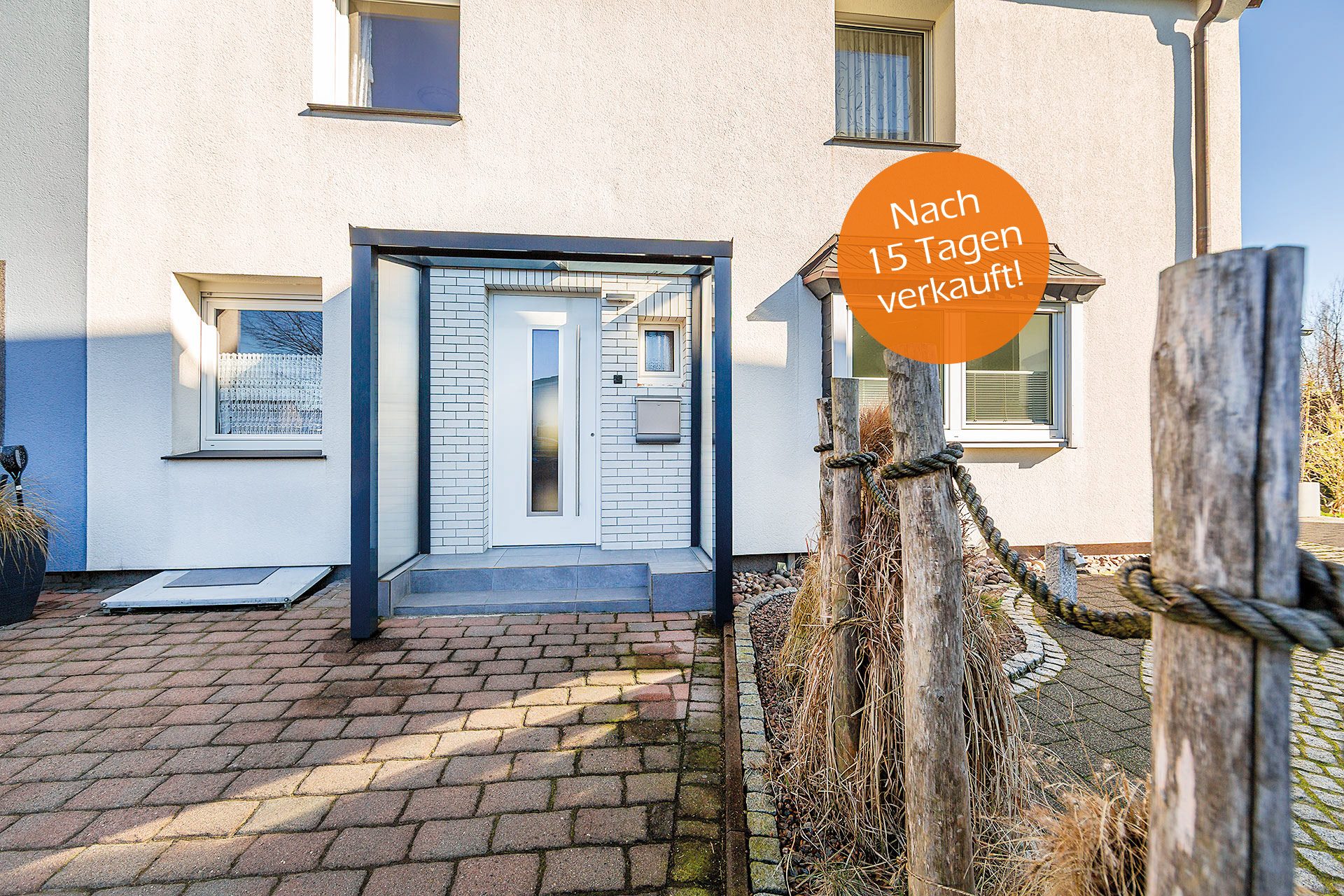 Immobilienangebot - Gelsenkirchen - Häuser - Reihenhaus für Gartenliebhaber mit zwei Garagen in Schaffrath! – HUNDT.IM
