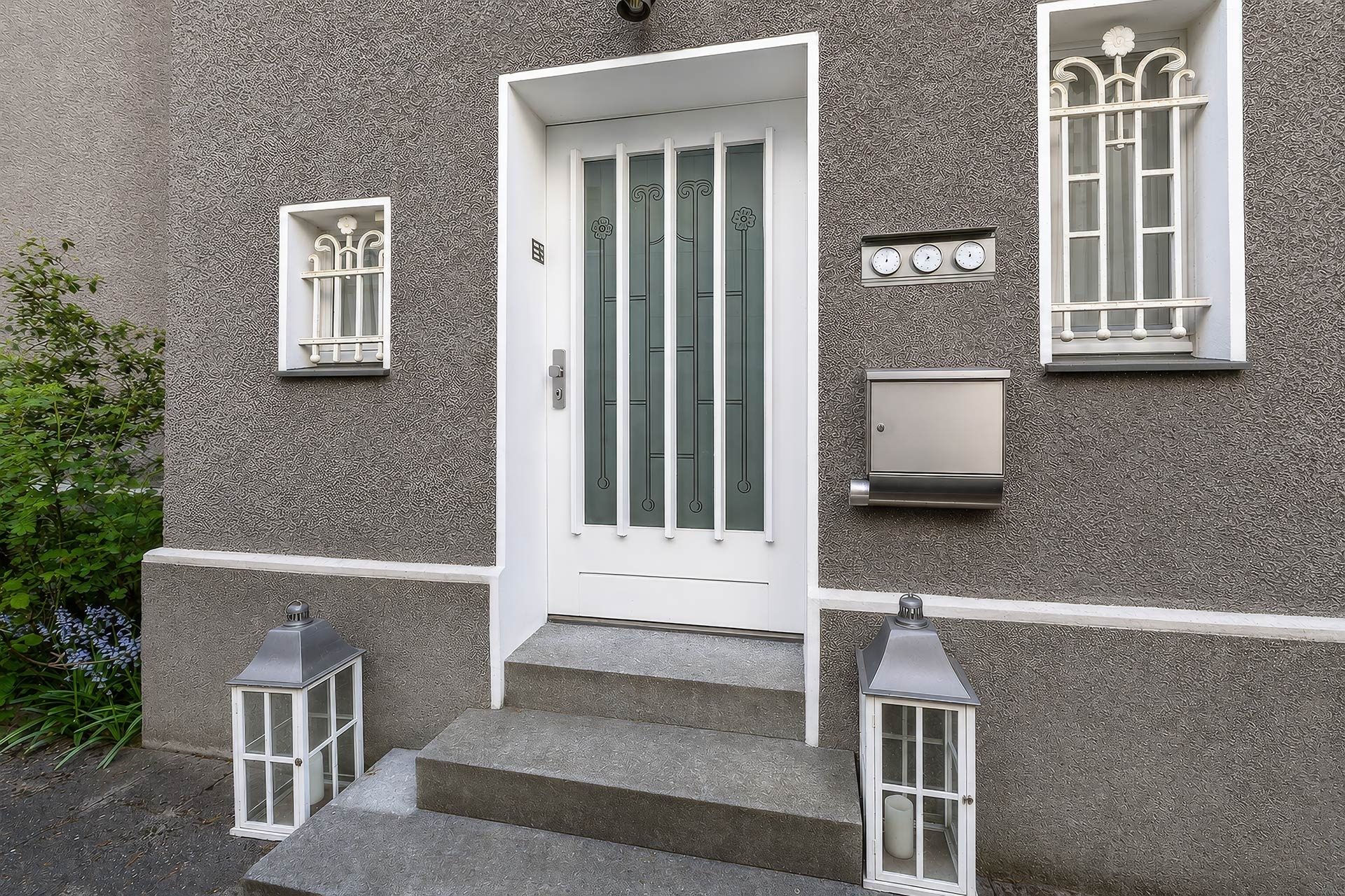 Immobilienangebot - Gelsenkirchen / Buer - Häuser - Historische Stadtvilla auf 1.500 m² Grundstück – vielseitig nutzbar mit drei Einheiten – HUNDT.IM