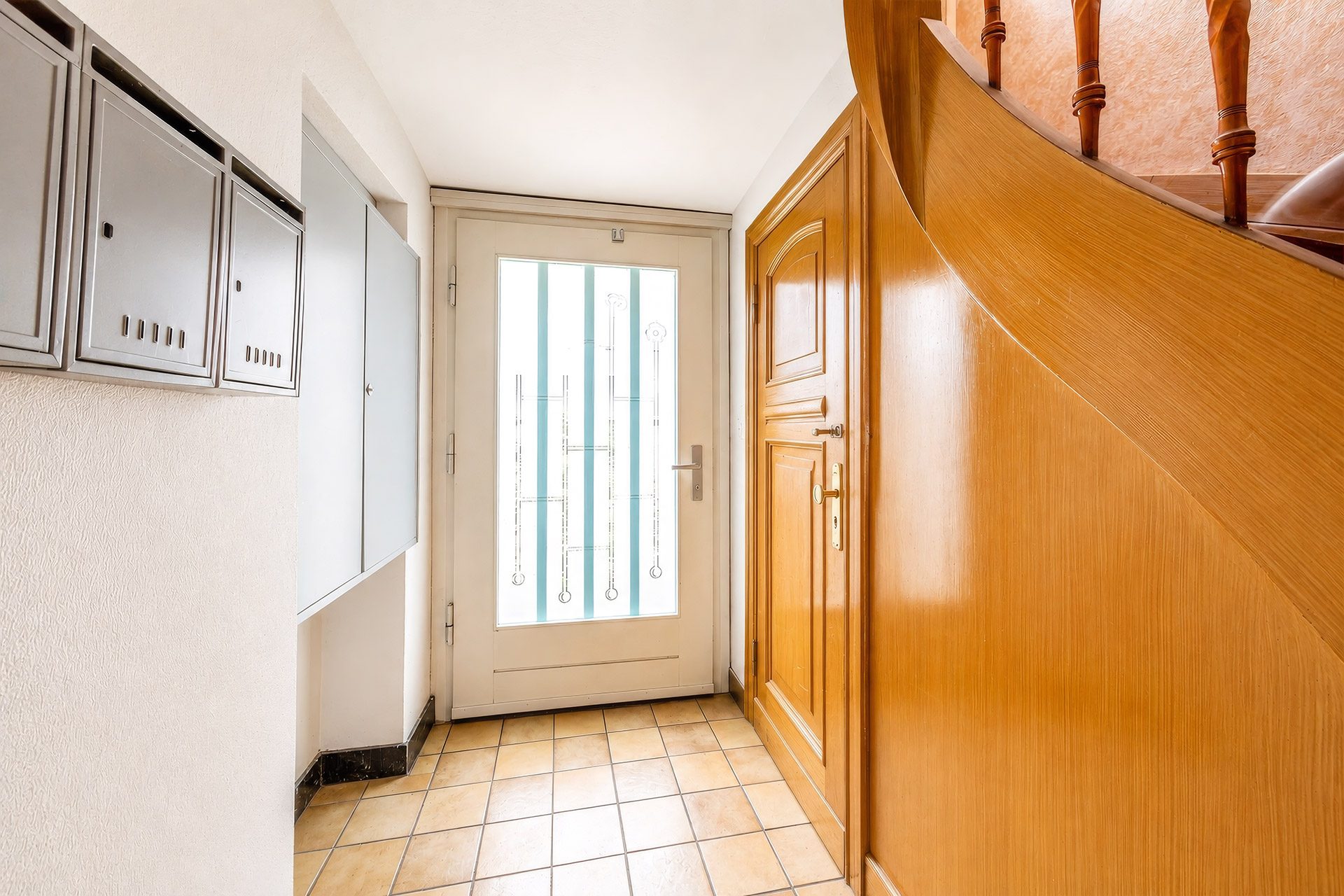 Immobilienangebot - Gelsenkirchen / Buer - Häuser - Historische Stadtvilla auf 1.500 m² Grundstück – vielseitig nutzbar mit drei Einheiten
