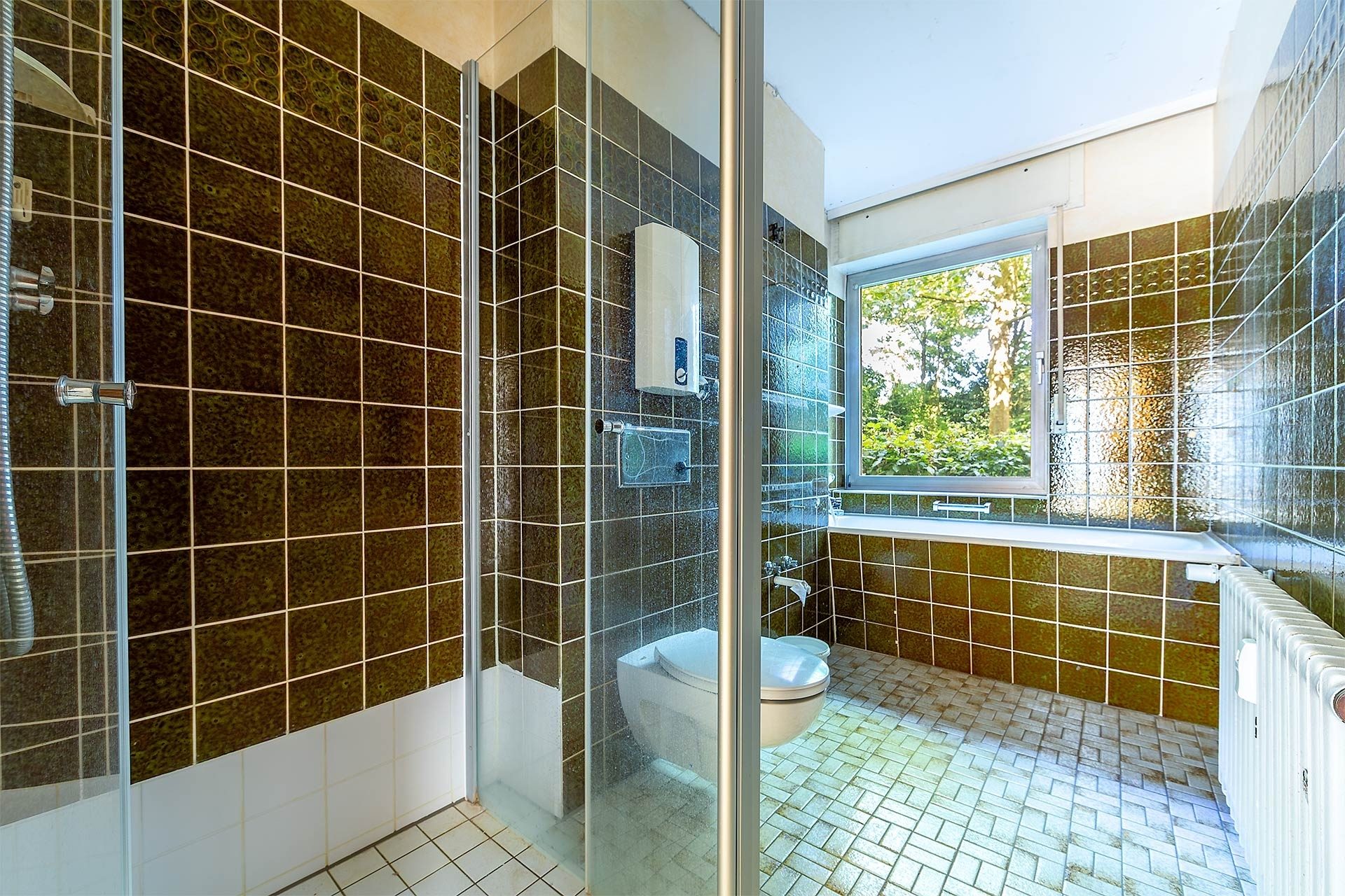 Immobilienangebot - Gelsenkirchen / Buer - Wohnungen - Großzügige 5-Zimmer-Wohnung mit viel Potenzial zur Neugestaltung