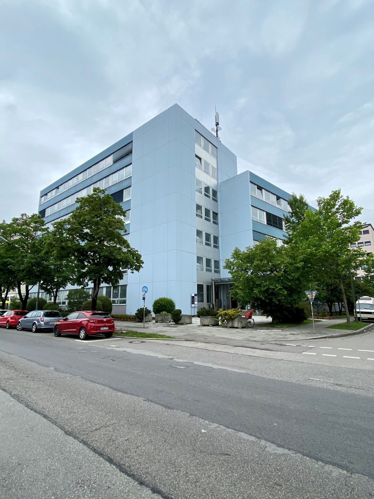Stock Real Estate GmbH - Immobilienangebot - 81379 München - Thalk.Obersendl.-Forsten-Fürstenr.-Solln - Büro / Praxis / Ausstellungsräume - Individuelle Bürofläche im Münchner Süden